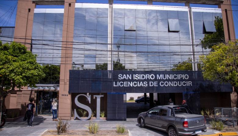 Posse inauguró en Martínez una sede para sacar la licencia de conducir